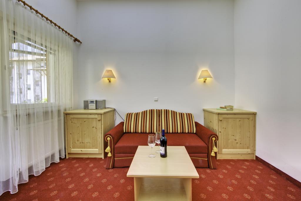 Parkhotel Plauserhof Bilik gambar